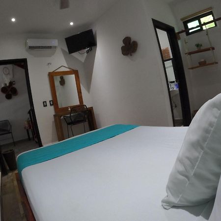 Hotel Y Beach Club Casa Mia Xulha -Bacalar Xul-Ha Dış mekan fotoğraf